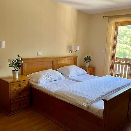 Garni Hotel Alpine Log pod Mangartom Exterior foto
